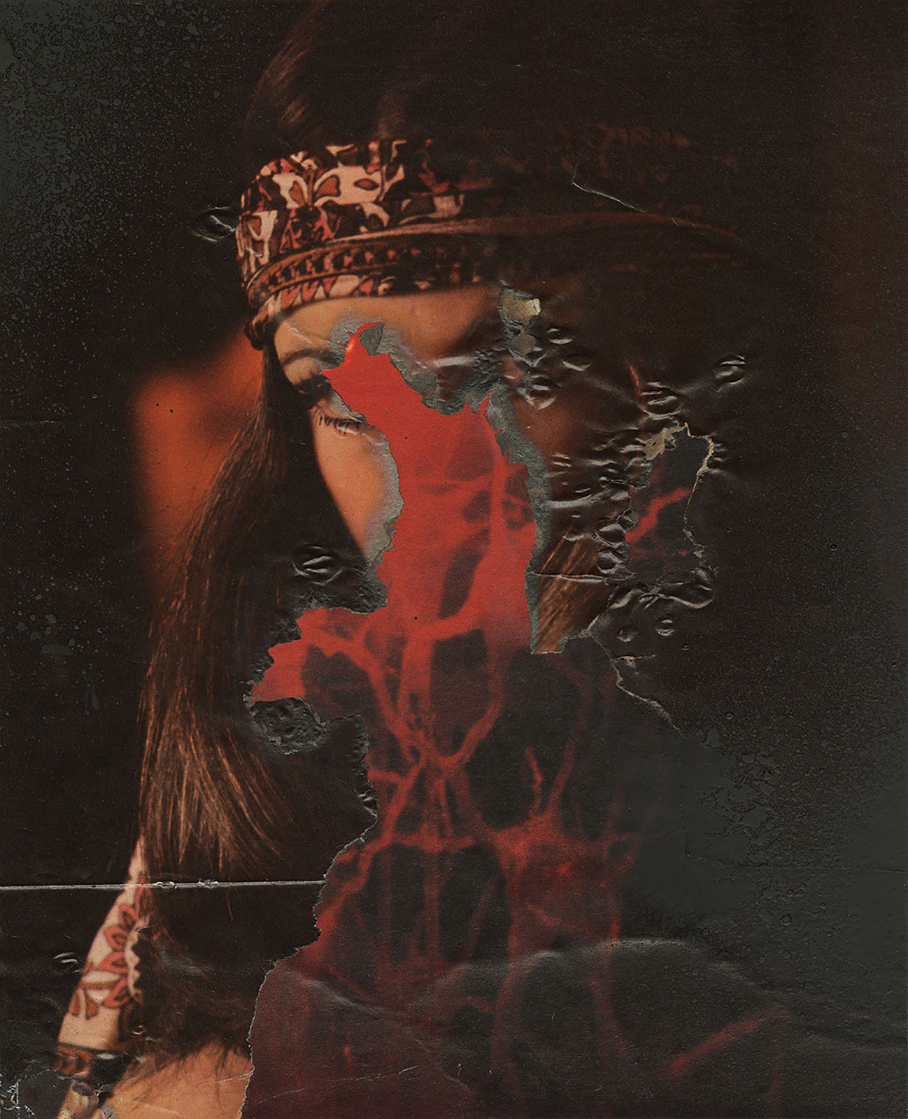 Secret Hell
(21,5 cm x 27 cm), collage, acrylic on paper, 2018 