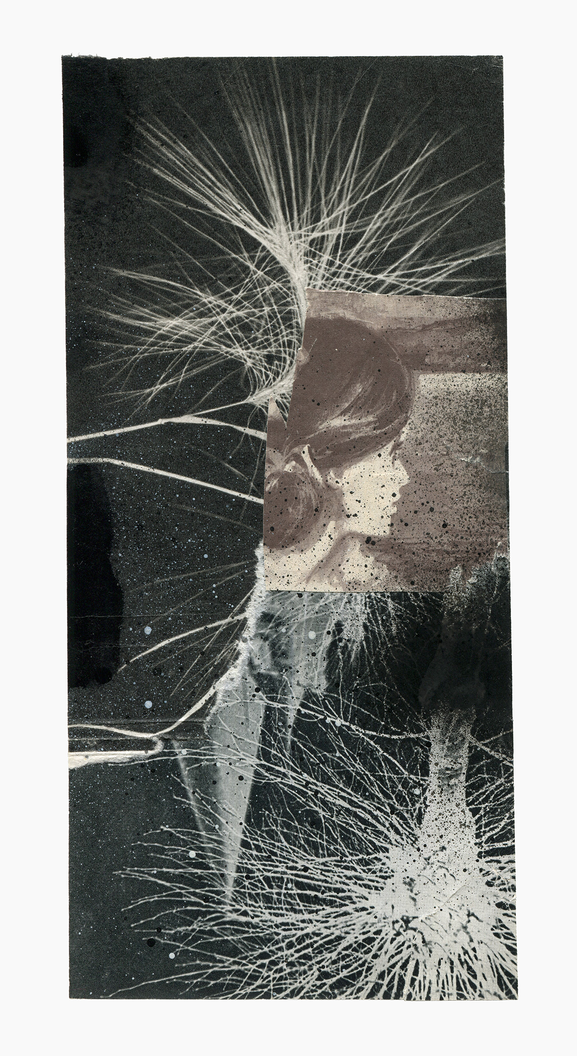 Untitled
(15 cm x 23 cm), collage, glitter, acrylic on paper, 2020 