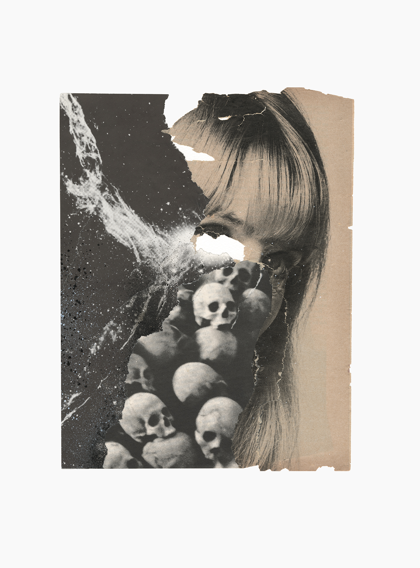 Inner Galaxies series
(30,5 cm x 41 cm), collage, glitter, acrylic on paper, 2021 